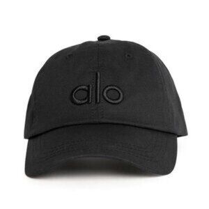 NWOT Alo Yoga “Off-Duty Cap” Hat OS